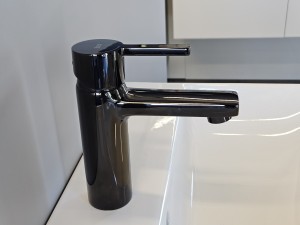 Naia bateria umywalkowa Black wyprzedaż ekspozycji